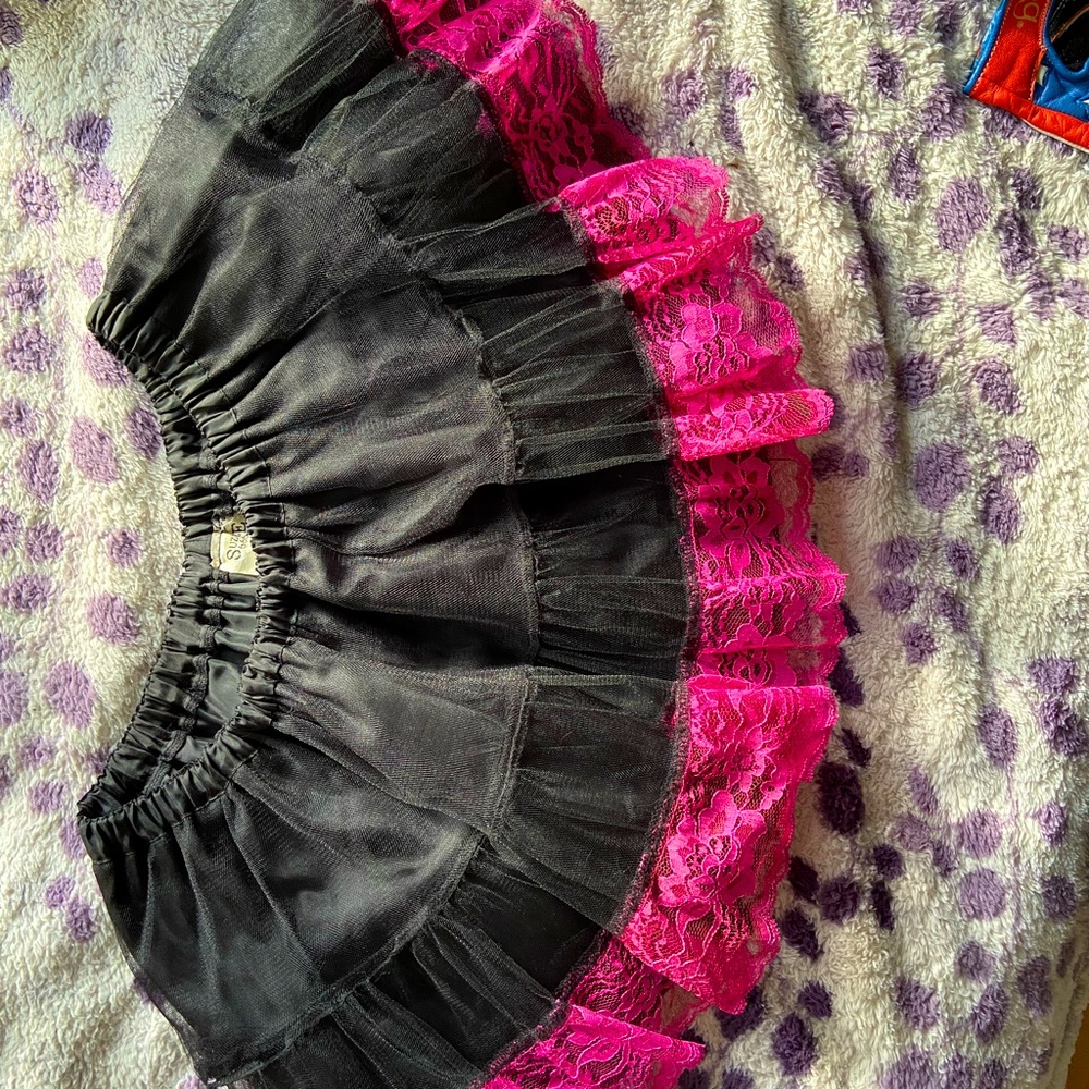 Flounce/crinoline